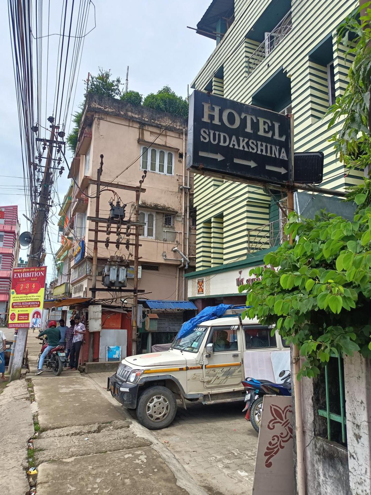 Hotel Sudakshina By Roh Silchar Buitenkant foto