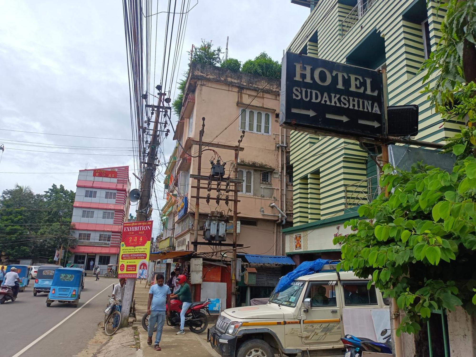 Hotel Sudakshina By Roh Silchar Buitenkant foto