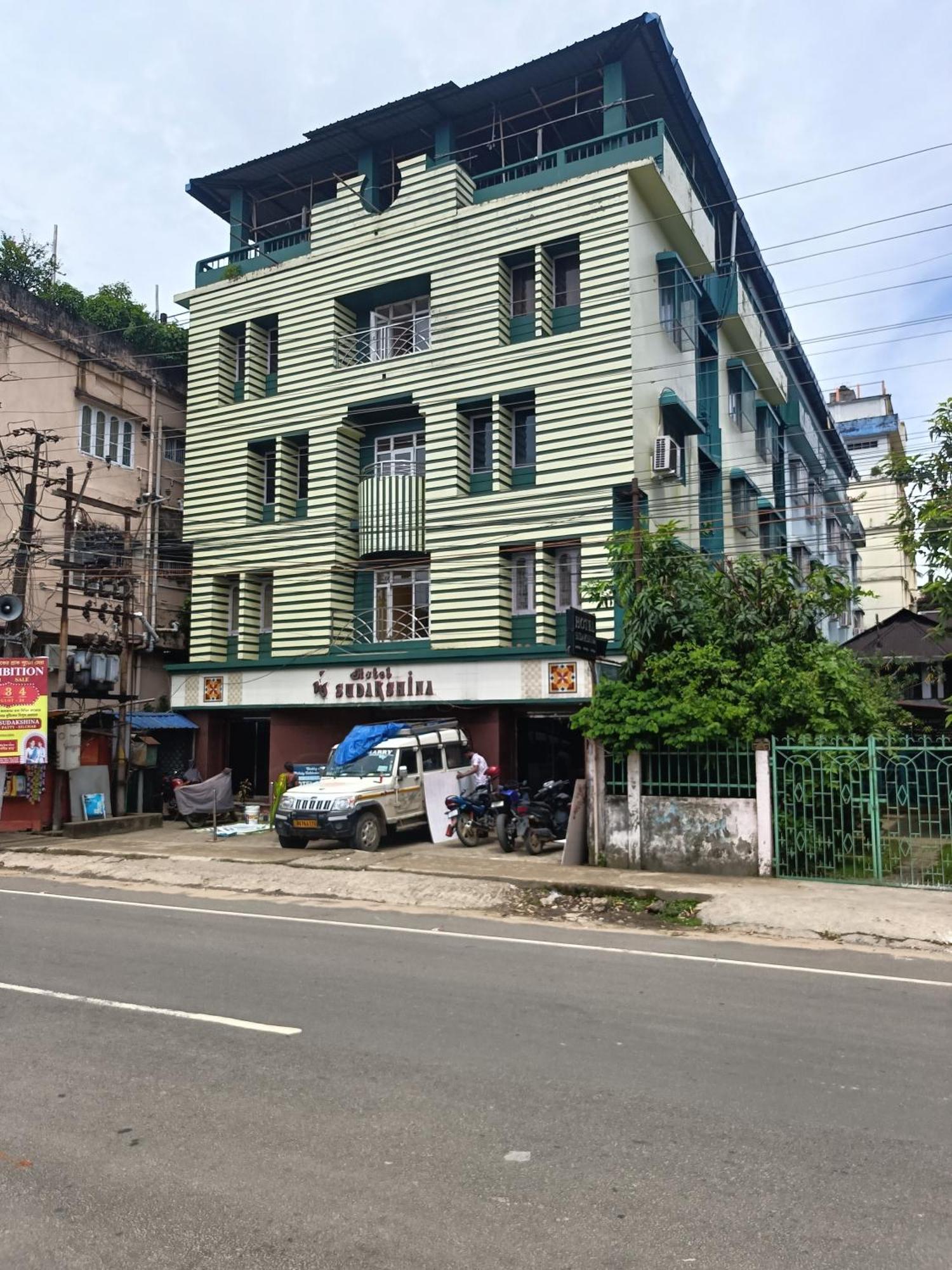 Hotel Sudakshina By Roh Silchar Buitenkant foto