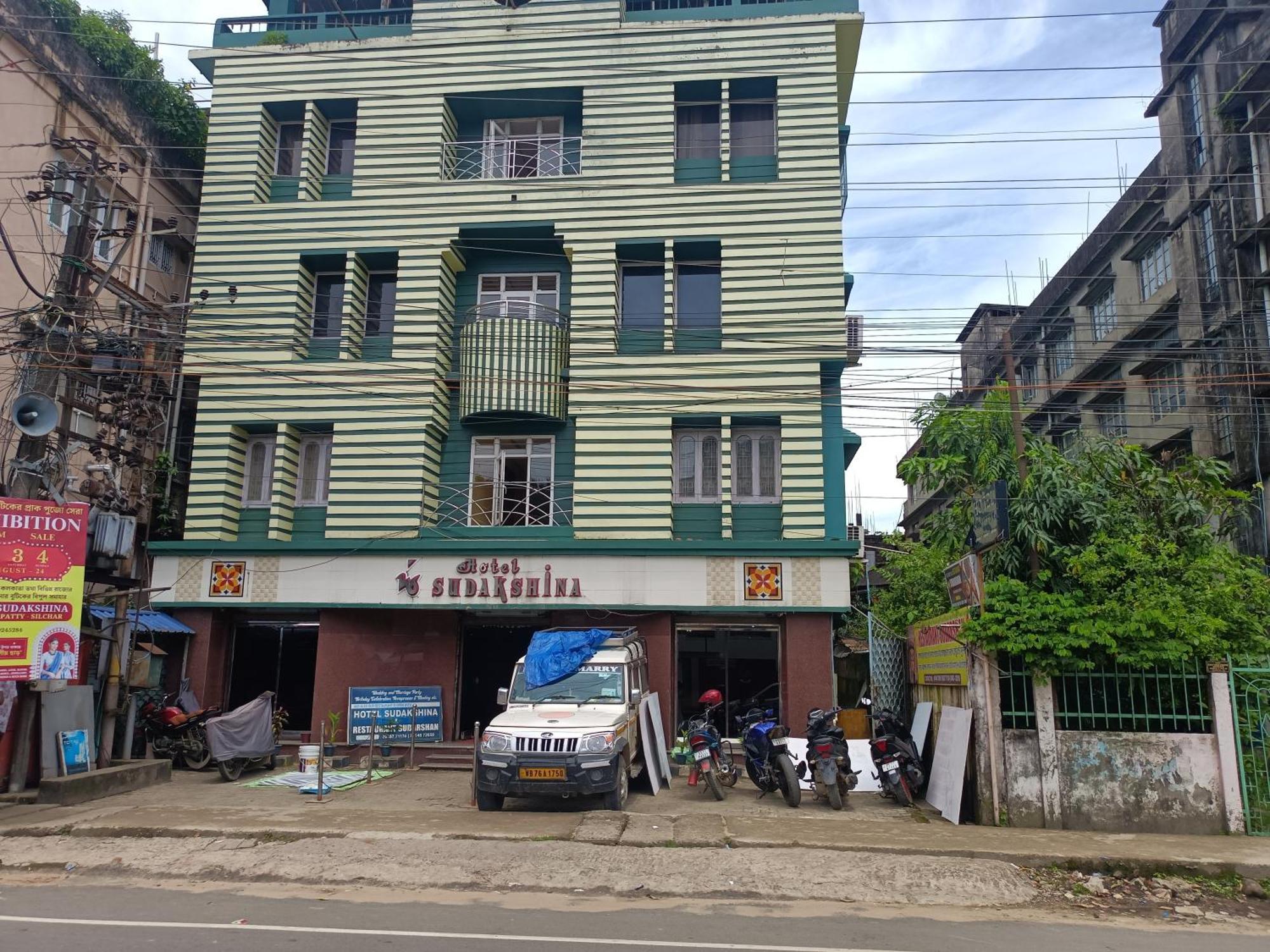 Hotel Sudakshina By Roh Silchar Buitenkant foto