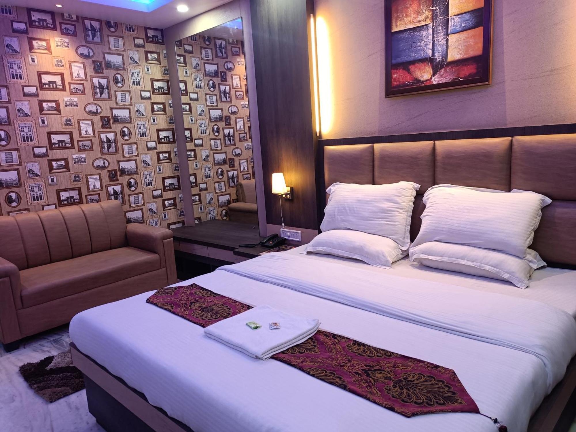 Hotel Sudakshina By Roh Silchar Buitenkant foto