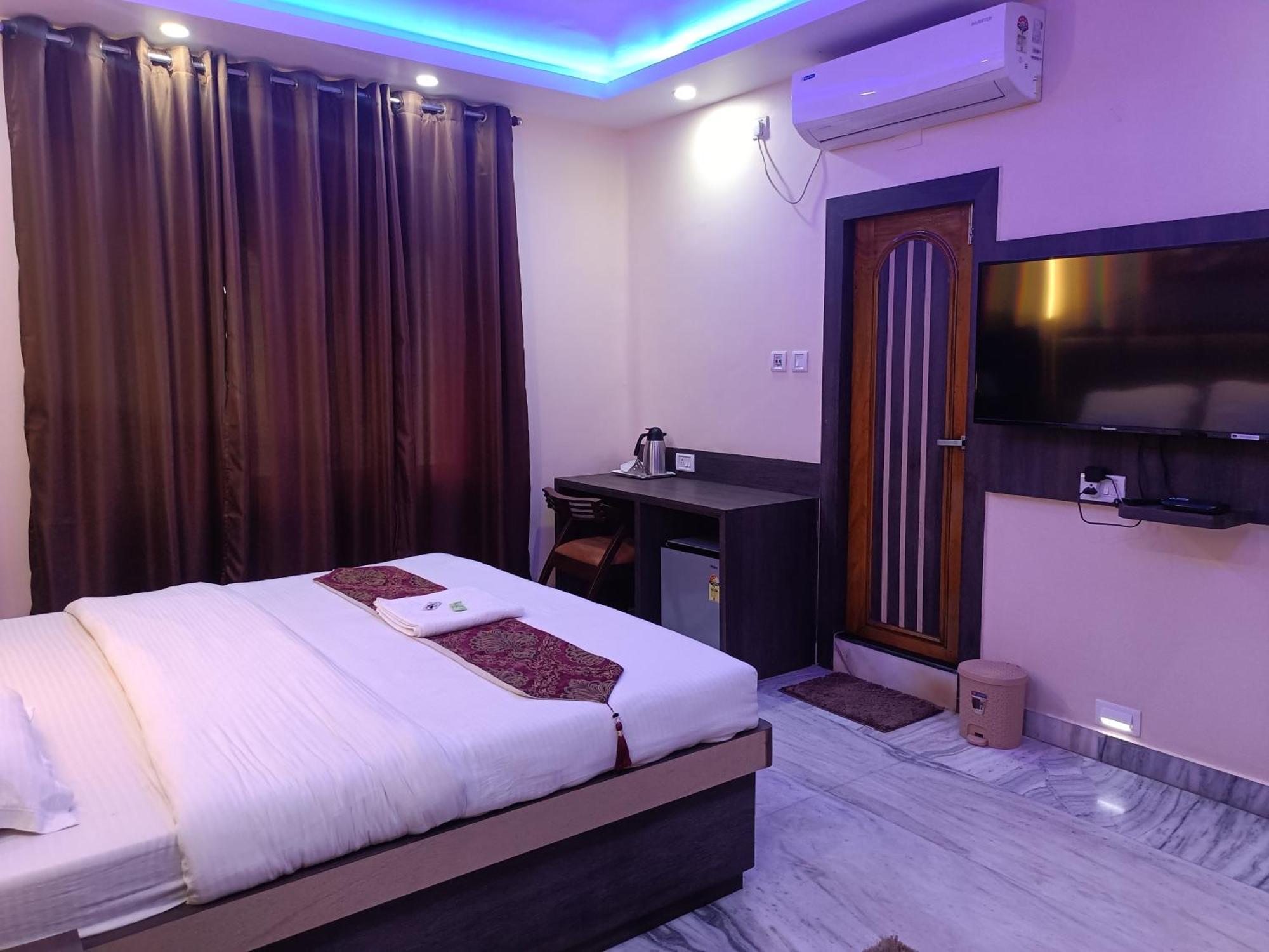 Hotel Sudakshina By Roh Silchar Buitenkant foto