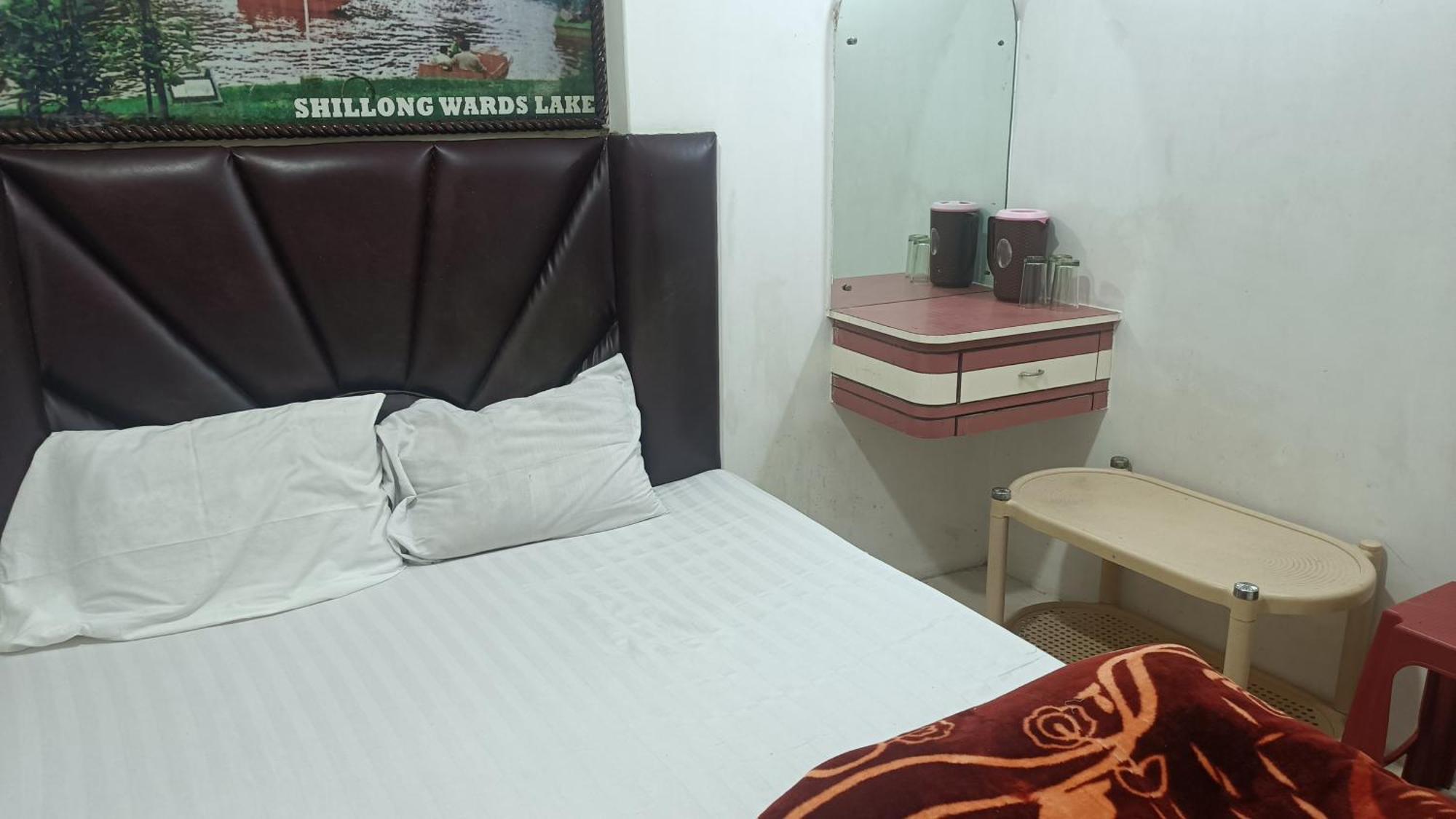 Hotel Sudakshina By Roh Silchar Buitenkant foto